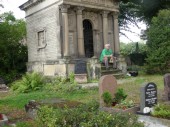 2021-09-12 Rundgang Mausoleum -27.JPG