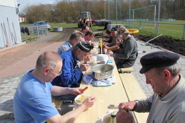 2017-03-25 Pflastern 09.JPG