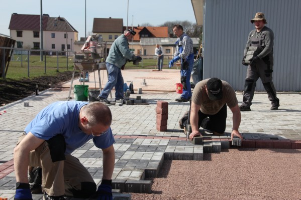 2017-03-25 Pflastern 11.JPG