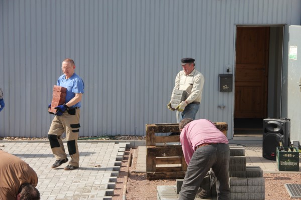 2017-03-25 Pflastern 15.JPG